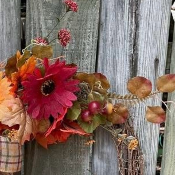 Autumn Harvest Wreath with Orange and Red Flowers - Picture 2 of 4